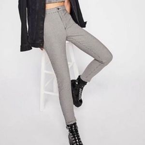 We the free free people Belle houndstooth pants